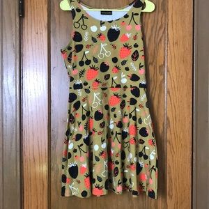 Nooworks Brenda dress in Strawberry